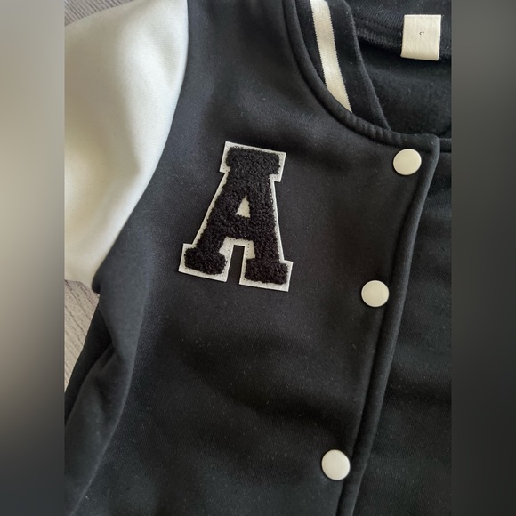 Toddler Boys Letter Patched Varsity Thermal Jacket (NEW without tags in bag) - Picture 6 of 11